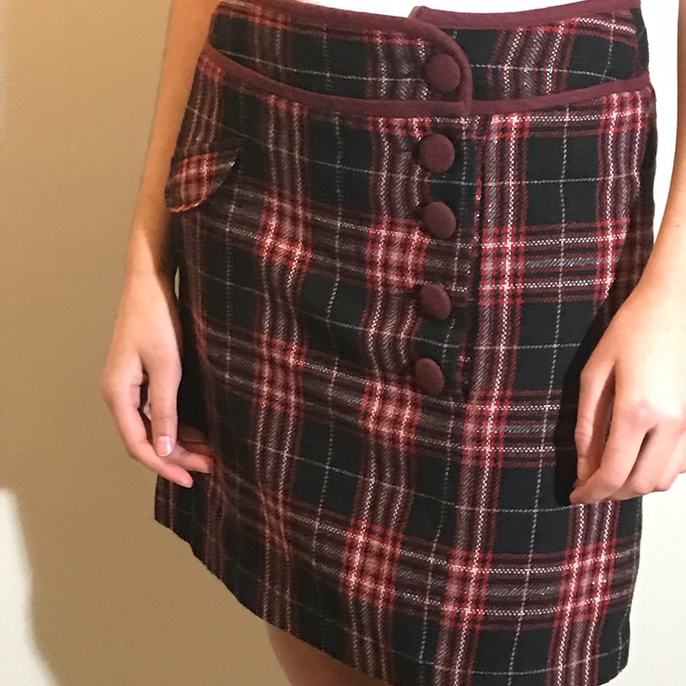 Plaid skirt size M Bess